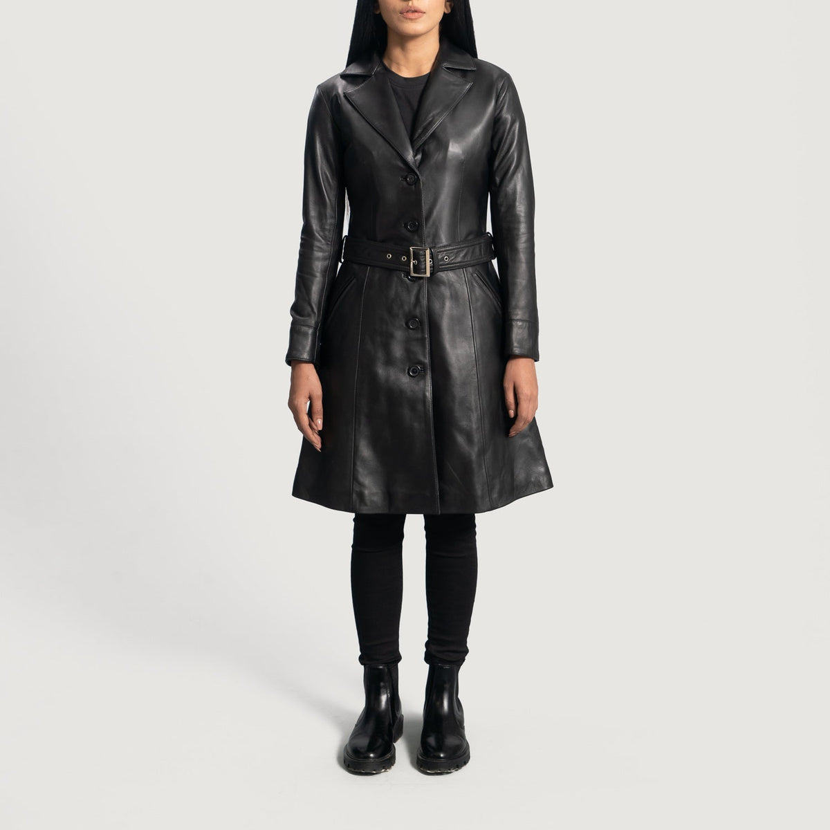 Women's Moonlight Negro Trench de Cuero para Mujer - Vista de perfil lateral con corte ergonómico de manga