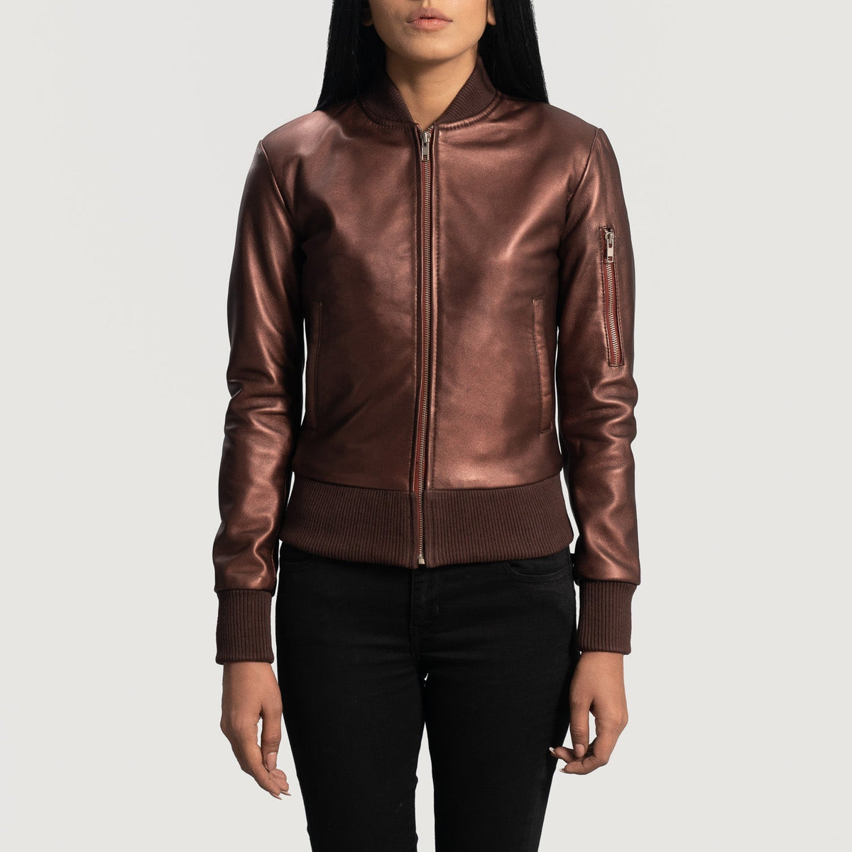 Women's Reida Granate Cazadora Bomber de Cuero para Mujer in Maroon Sheepskin Leather - Vista frontal y silueta a medida | Comprar online