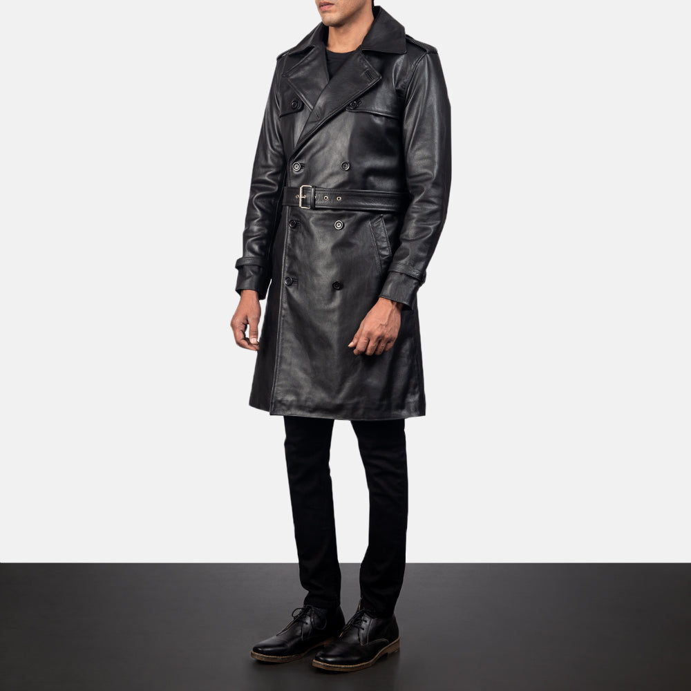 Black Cowhide Leather Trench Coat - Vista trasera con ajuste entallado en hombros y bajo impecable