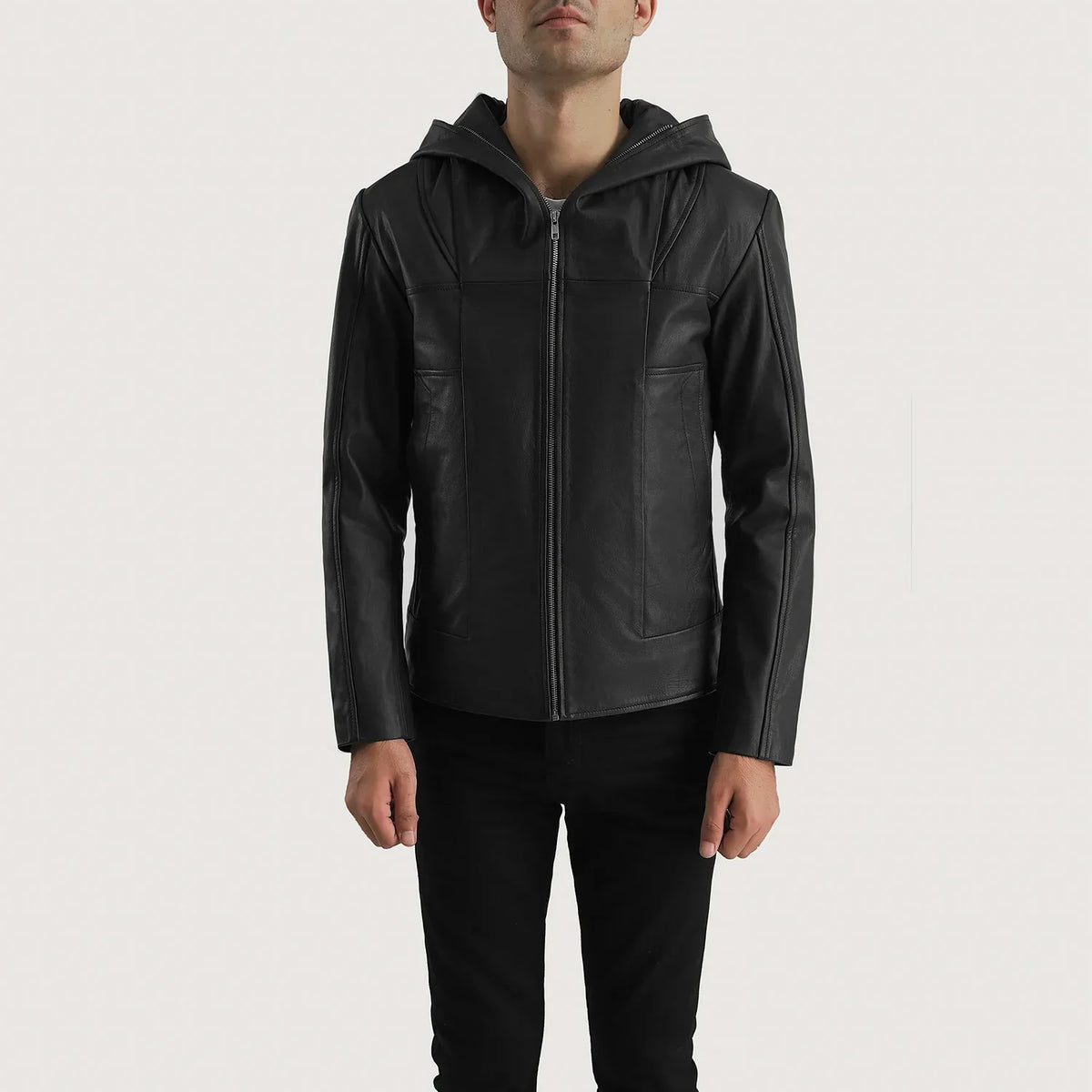 Black Goatskin Leather Hooded Jacket - Vista trasera con ajuste entallado en hombros y bajo impecable