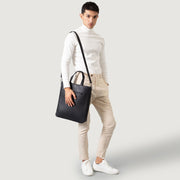 
The Poet Bolso tote de cuero – alternate product view 2