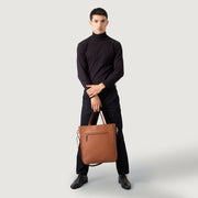 
The Poet Bolso tote de cuero – alternate product view 2
