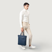 
The Poet Bolso tote de cuero – alternate product view 9