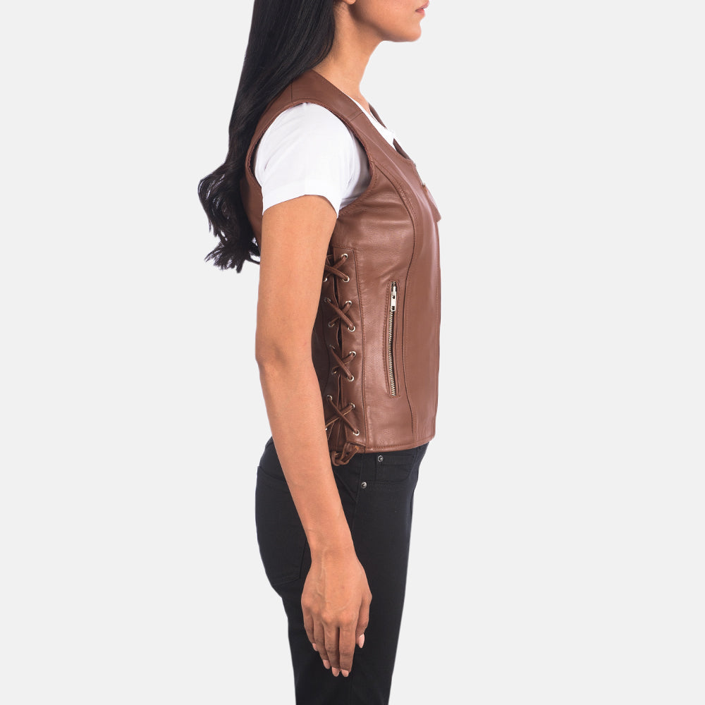 Brown Sheepskin Leather Biker Jacket - Vista trasera con ajuste entallado en hombros y bajo impecable
