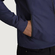 
Vista interior Showing Quilted Viscose Lining & Dos bolsillos interiores de utilidad