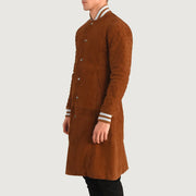 Tan Bown Goatskin Suede Varsity Jacket - Vista trasera con ajuste entallado en hombros y bajo impecable